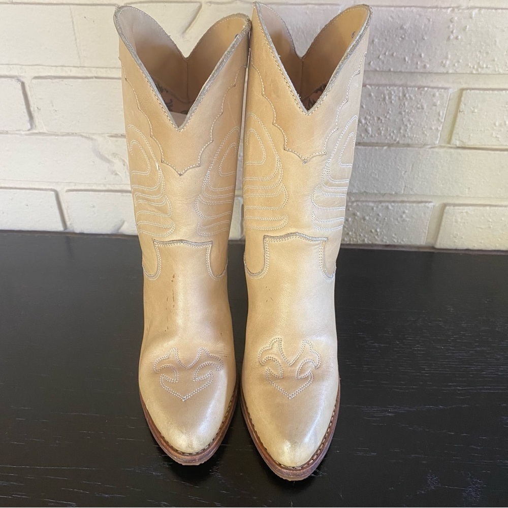 Vintage 80s Zodiac tan yellow leather heeled Leather boots Western Rodeo Size 6 - Picture 3 of 9